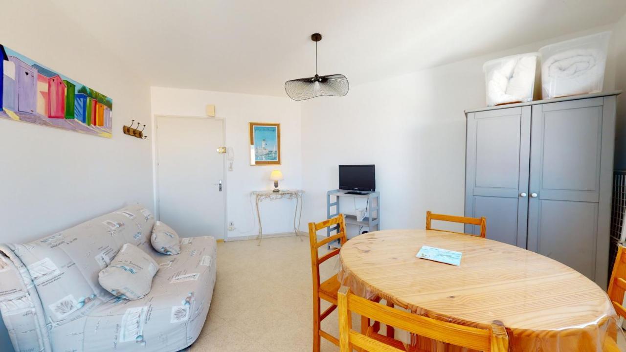 Le Phare Du Port Apartment แซงต์-ฌีย์-ครัว-เดอ-วี ภายนอก รูปภาพ
