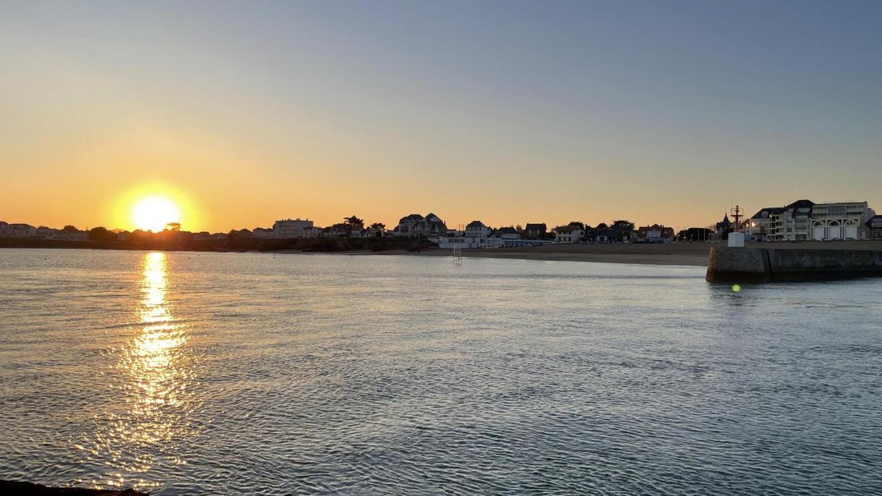 Le Phare Du Port Apartment แซงต์-ฌีย์-ครัว-เดอ-วี ภายนอก รูปภาพ